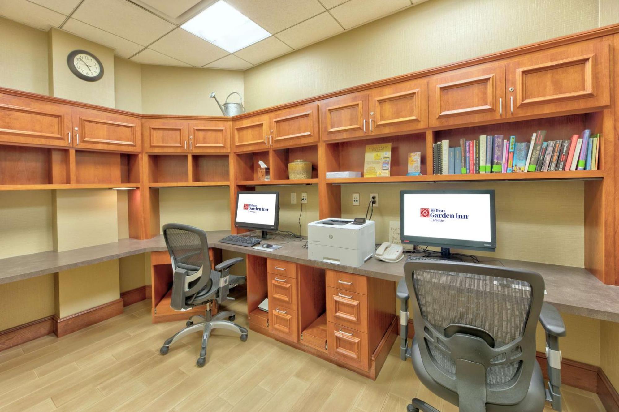 Hilton Garden Inn Laramie Bagian luar foto