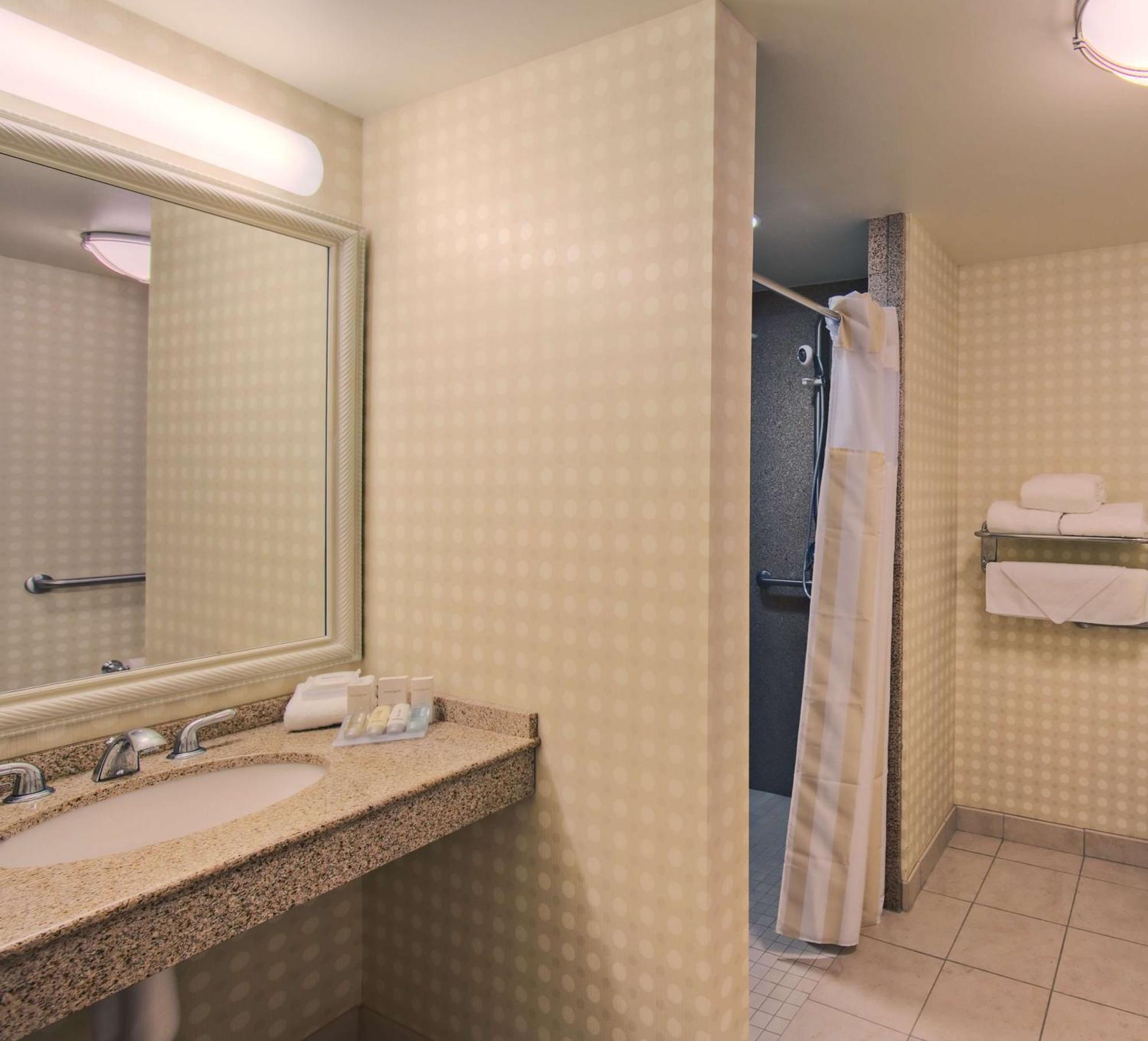Hilton Garden Inn Laramie Bagian luar foto