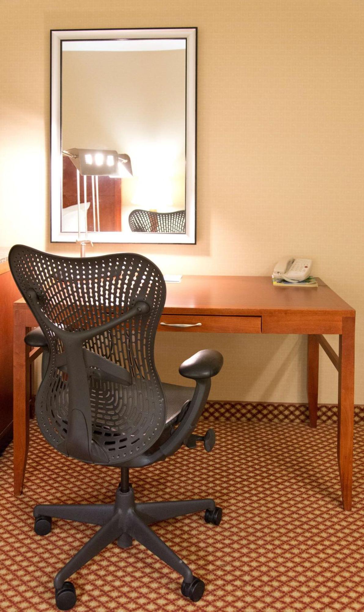 Hilton Garden Inn Laramie Bagian luar foto