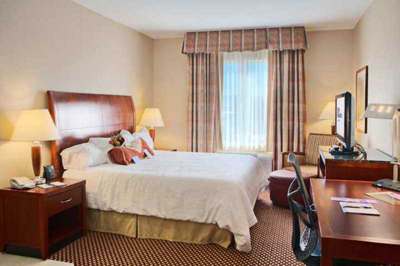 Hilton Garden Inn Laramie Ruang foto